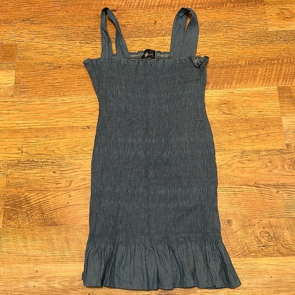 Modern Citizen Denim Shirred Ruffle Square Neck Tank Top Dress A25 - Picture 1 of 4